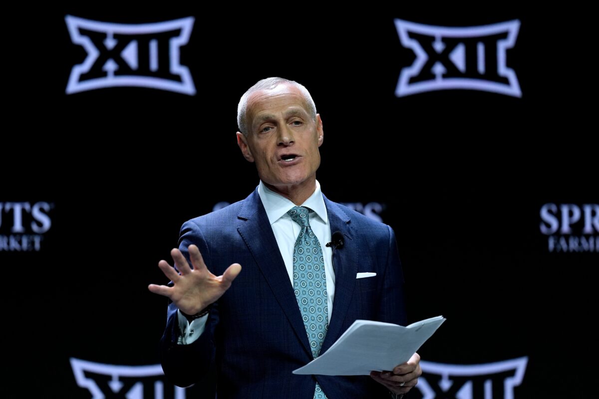 Big 12 commissioner describes league as `16 strong’